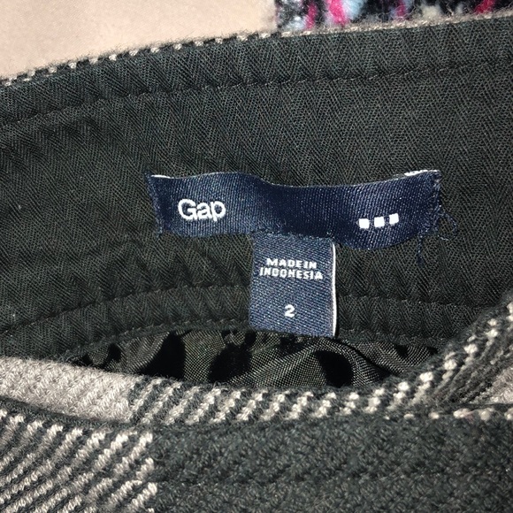 Plaid Skirt - Picture 3 of 3